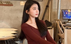 柳岩老师好紧好爽再浪一点